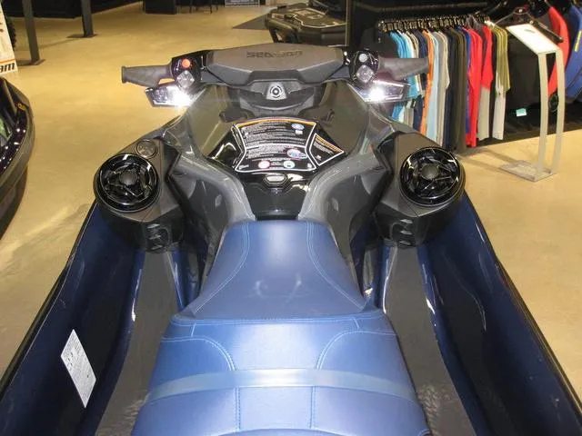 Slide: The Image of Sea-Doo GTX 300 2025 - 5