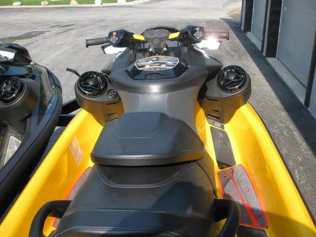 Slide: The Image of BRP RXPX 300, TECH PKG, MILLENIUM YELLOW 2023 - 4