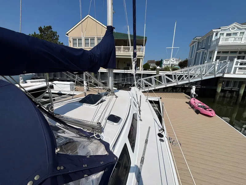 Slide: The Image of Catalina 320 1998 - 56