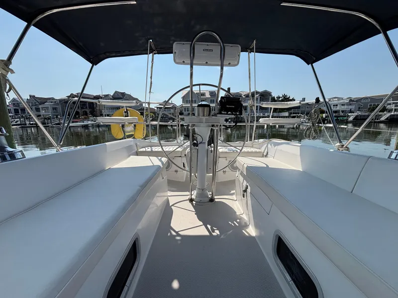 Slide: The Image of Catalina 320 1998 - 58