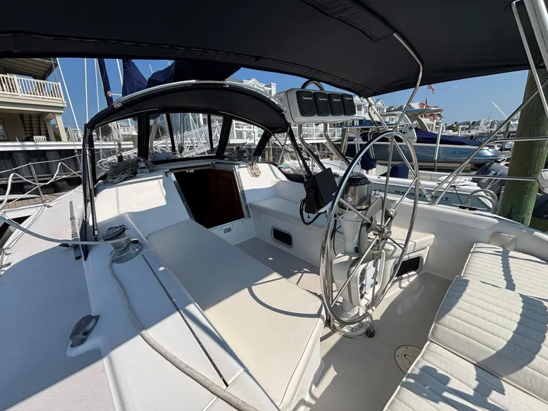 Slide: The Image of Catalina 320 1998 - 59