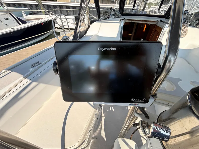 Slide: The Image of Catalina 320 1998 - 61