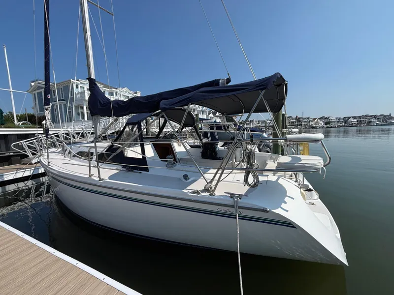 Slide: The Image of Catalina 320 1998 - 68