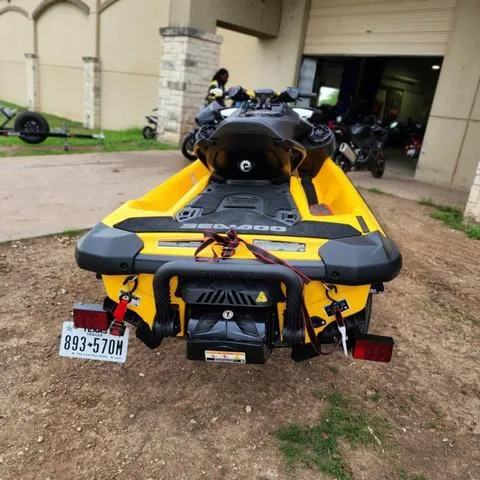 Slide: The Image of Sea-Doo RXP-X 300 Tech Package Ibr Millenium Yellow 2023 - 7