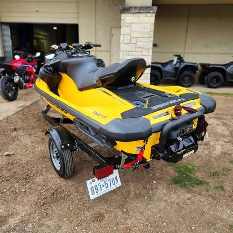 Slide: The Image of Sea-Doo RXP-X 300 Tech Package Ibr Millenium Yellow 2023 - 9