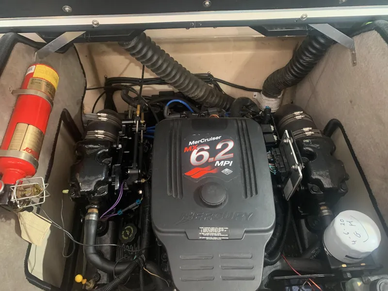 Slide: The Image of Engine compartment of a 2003 Bryant 232 RB with MerCruiser 6.2 MPI engine. - 15