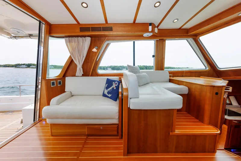 Slide: The Image of Salon - 18