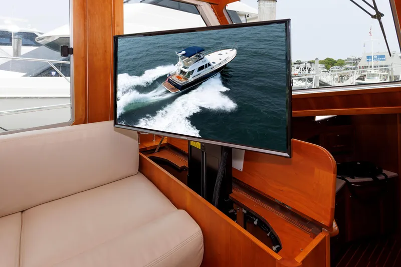 Slide: The Image of Salon - TV - 20