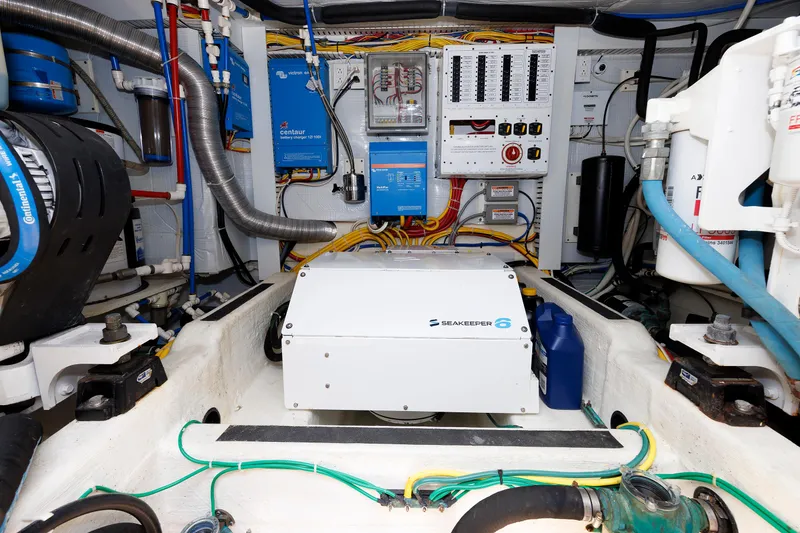 Slide: The Image of Engine Room - Seakeeper - 41