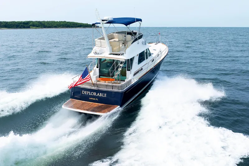 Slide: The Image of Sabre 48 Fly Bridge 2019 - 53