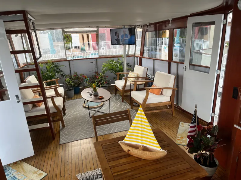 Slide: The Image of Chris-Craft 57 Constellation 1966 - 23