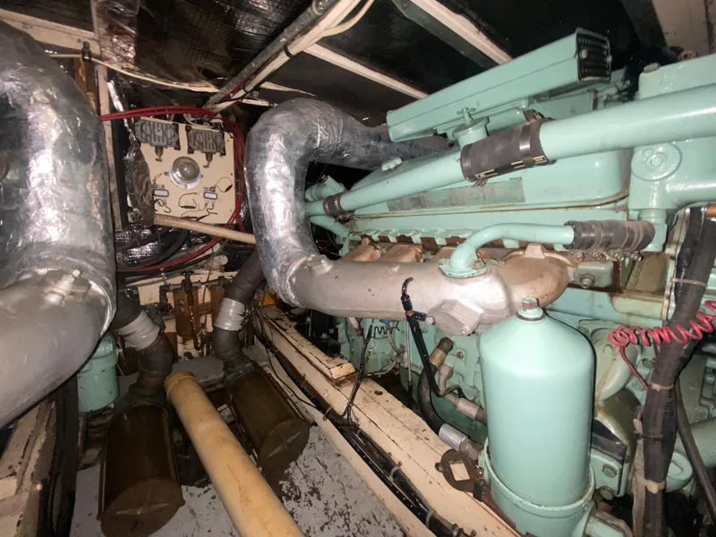 Slide: The Image of Chris-Craft 57 Constellation 1966 - 37