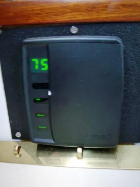 Slide: The Image of A/C_Digital Display Upgraded - 105