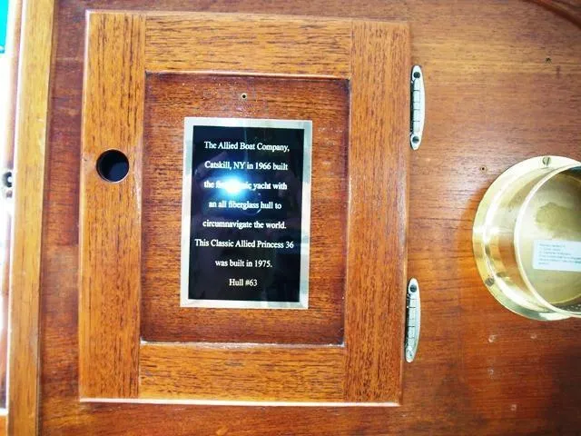 Slide: The Image of Built-to-Circumnavigate Plaque - 30