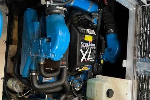 Slide: The Image of Cruisers 3650 Aft Cabin 1995 - 98