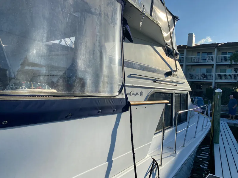 Slide: The Image of Chris-Craft 427 Catalina 1989 - 11