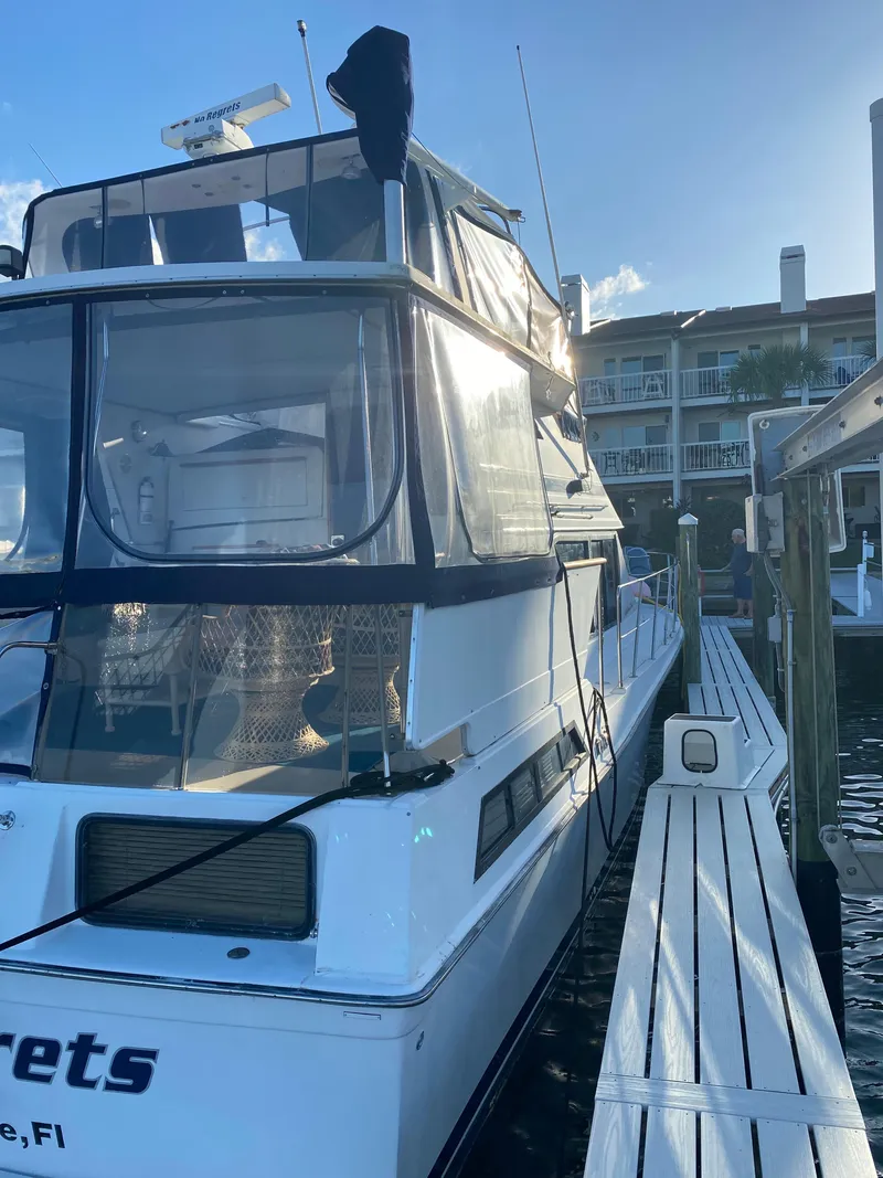Slide: The Image of Chris-Craft 427 Catalina 1989 - 14