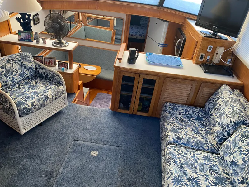 Slide: The Image of Chris-Craft 427 Catalina 1989 - 29