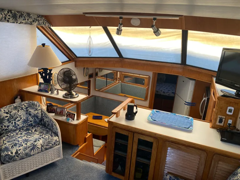 Slide: The Image of Chris-Craft 427 Catalina 1989 - 34