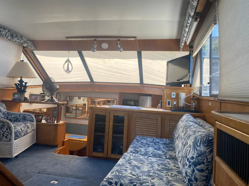Slide: The Image of Chris-Craft 427 Catalina 1989 - 51