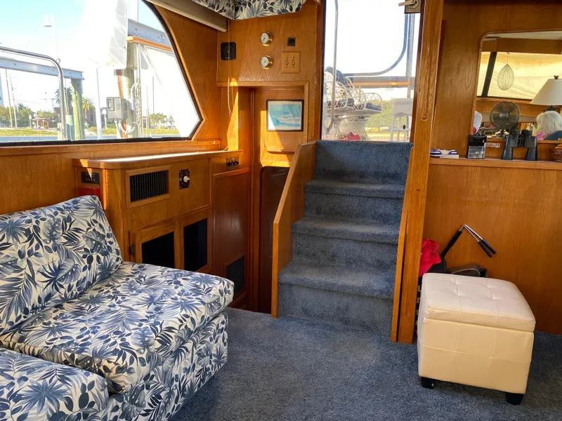 Slide: The Image of Chris-Craft 427 Catalina 1989 - 71