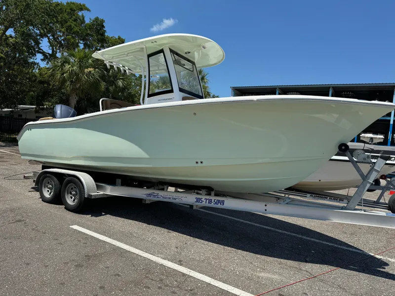 Slide: The Image of Sea Hunt Ultra 255 SE 2019 - 1