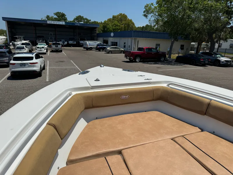 Slide: The Image of Sea Hunt Ultra 255 SE 2019 - 26