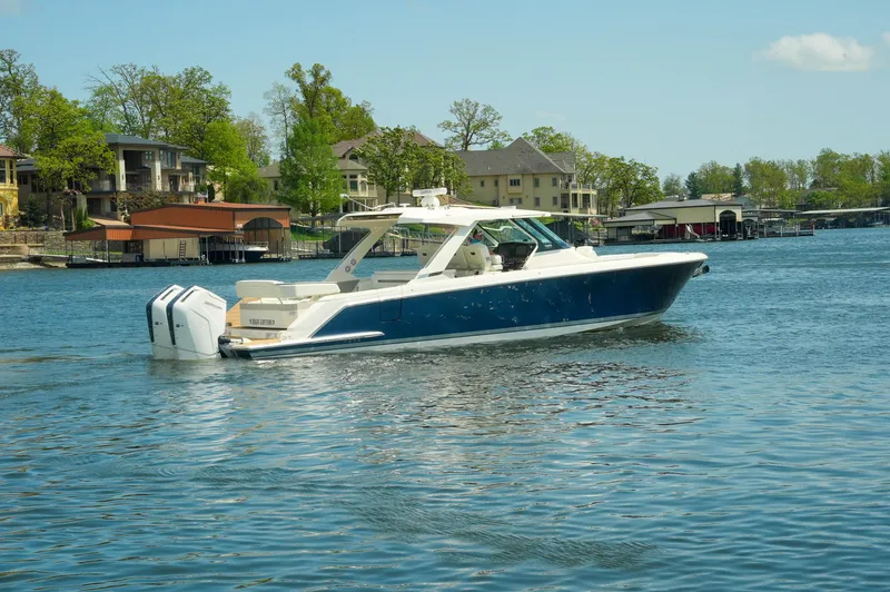 Slide: The Image of Tiara 43 LS 2024 - 105