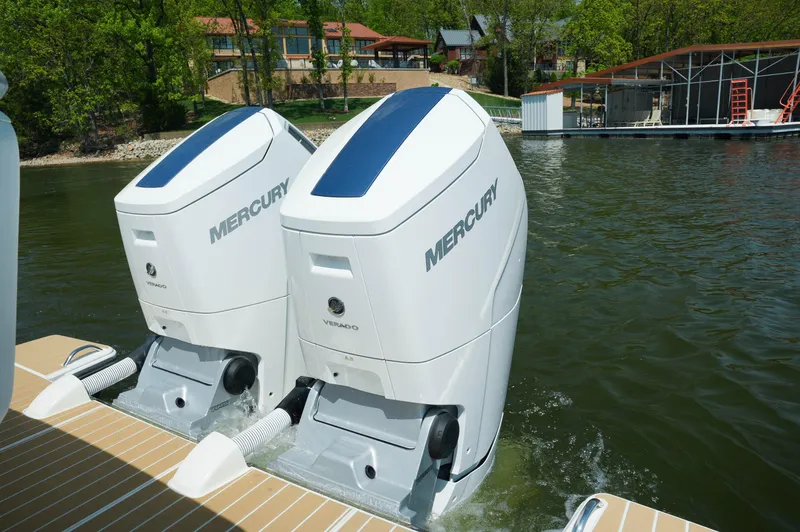 Slide: The Image of Tiara 43 LS 2024 - 50