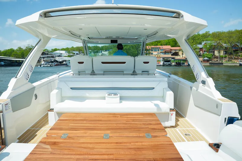 Slide: The Image of Tiara 43 LS 2024 - 57