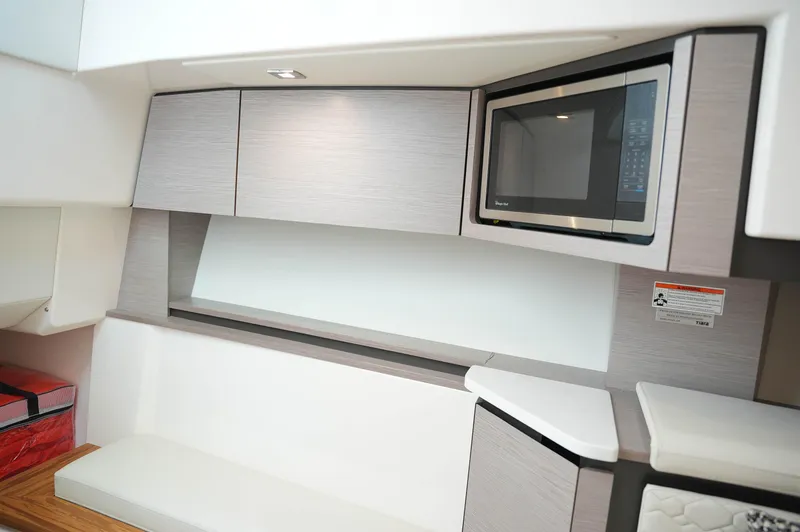 Slide: The Image of Tiara 43 LS 2024 - 81