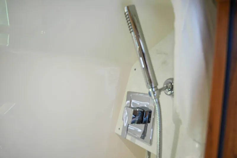 Slide: The Image of Tiara 43 LS 2024 - 84