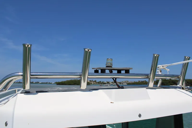 Slide: The Image of 2020 Axopar - T-top - 18