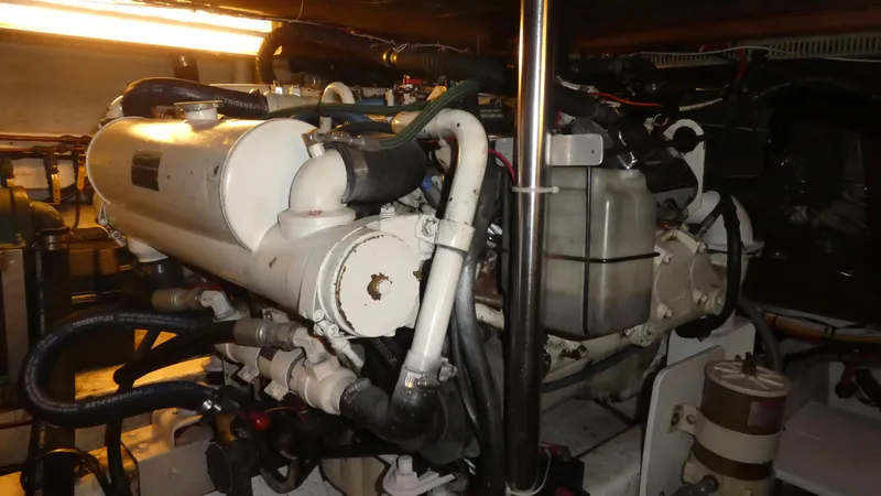 Slide: The Image of Ocean Alexander 440 Sundeck CPMY 1993 - 50