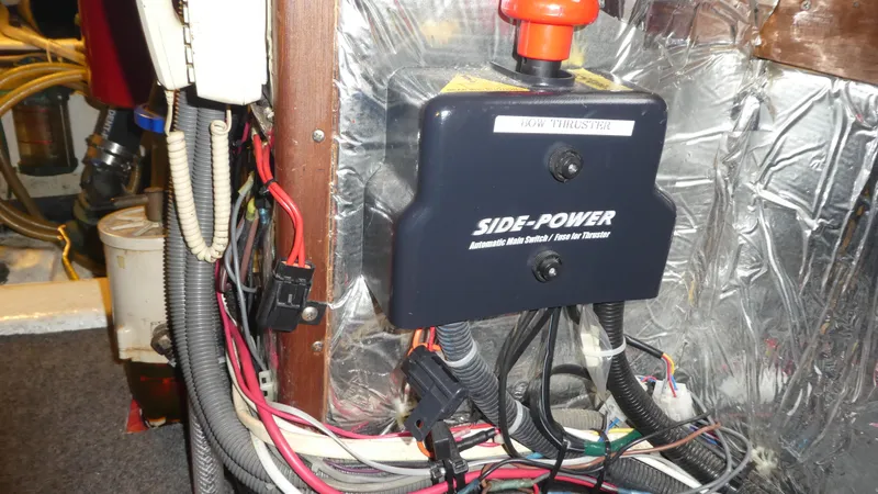 Slide: The Image of Ocean Alexander 440 Sundeck CPMY 1993 - 53