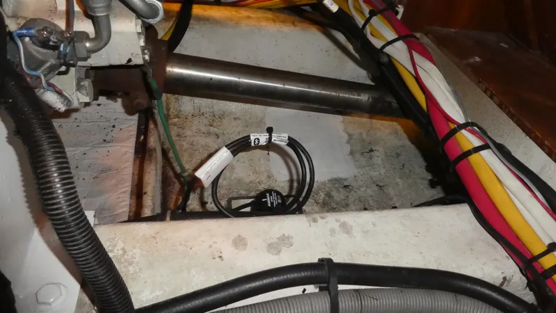 Slide: The Image of Ocean Alexander 440 Sundeck CPMY 1993 - 56