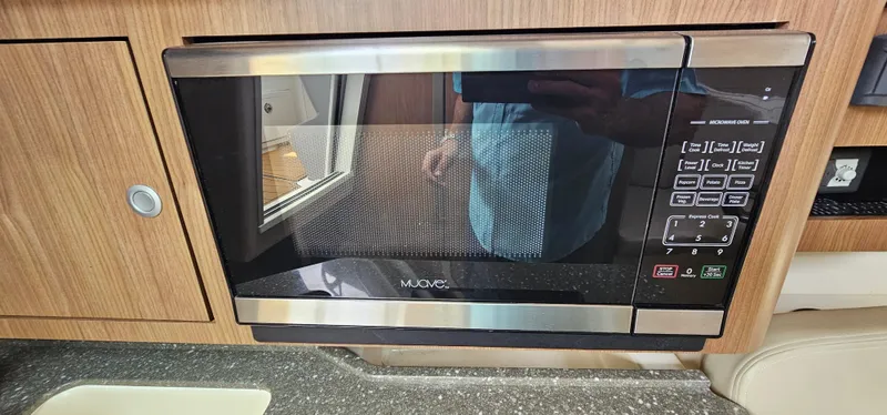 Slide: The Image of Boston Whaler 285 Conquest 2016 - 50