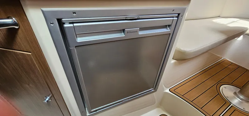 Slide: The Image of Boston Whaler 285 Conquest 2016 - 53