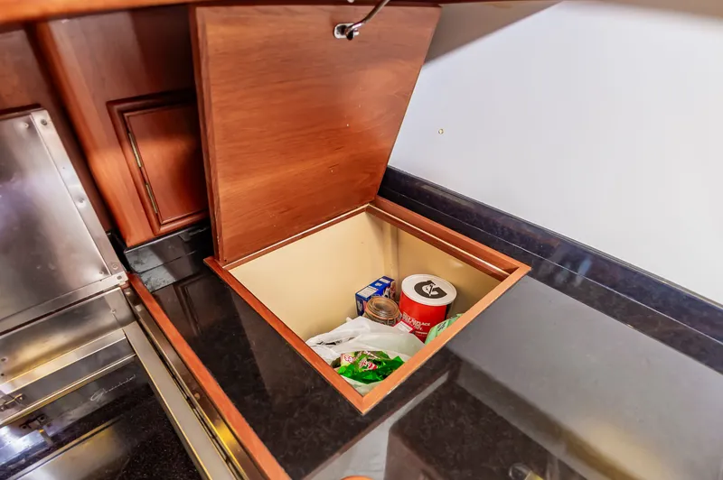 Slide: The Image of Grand Banks 49 Eastbay SX w/Side Door 2005 - 26