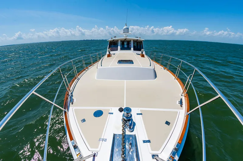 Slide: The Image of Grand Banks 49 Eastbay SX w/Side Door 2005 - 7