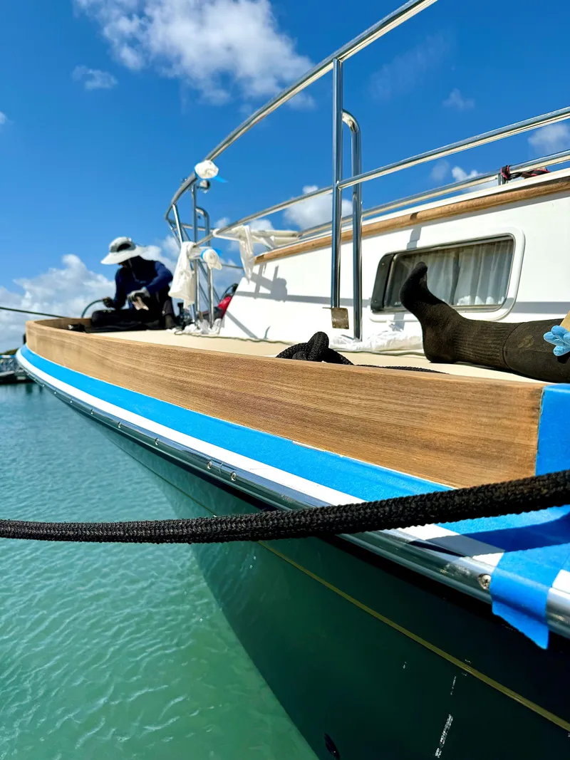 Slide: The Image of Grand Banks 49 Eastbay SX w/Side Door 2005 - 76