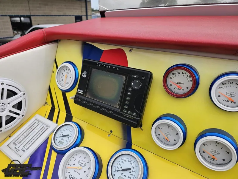 Slide: The Image of Cigarette 42 Tiger 2001 - 105