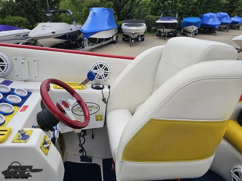 Slide: The Image of Cigarette 42 Tiger 2001 - 54