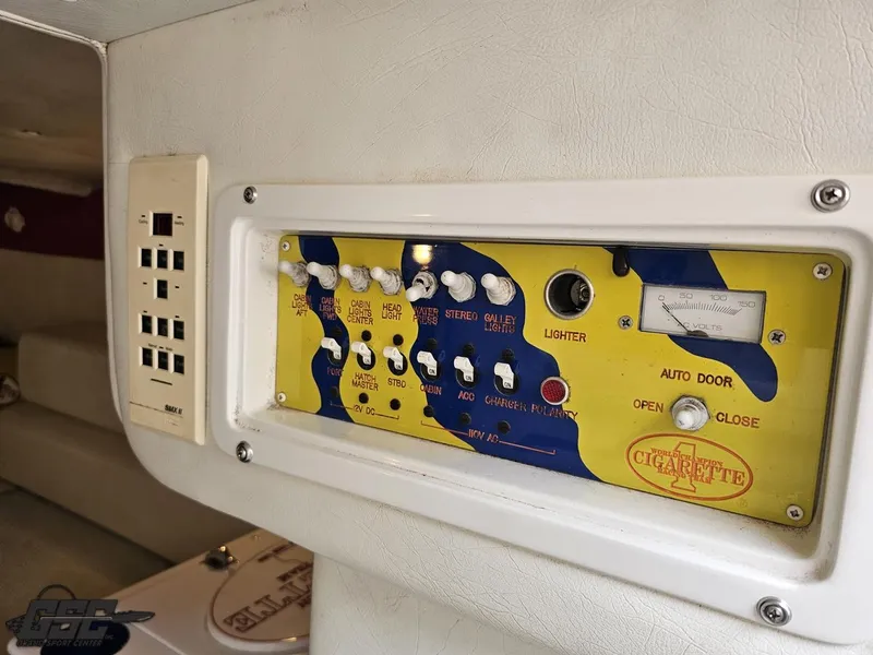 Slide: The Image of Cigarette 42 Tiger 2001 - 71