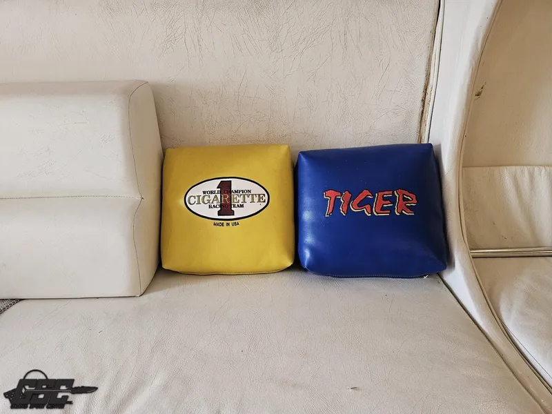 Slide: The Image of Cigarette 42 Tiger 2001 - 79