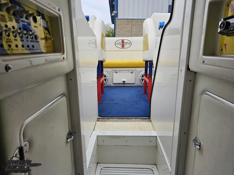 Slide: The Image of Cigarette 42 Tiger 2001 - 83