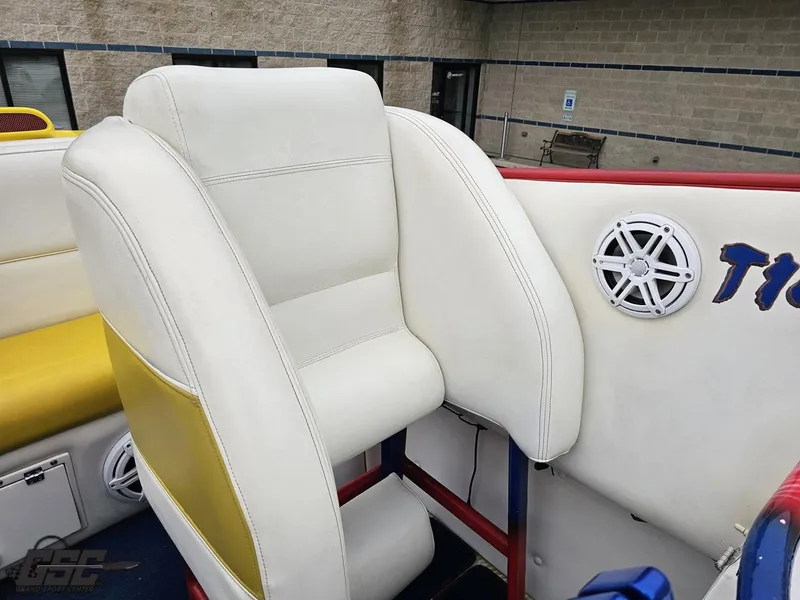 Slide: The Image of Cigarette 42 Tiger 2001 - 87