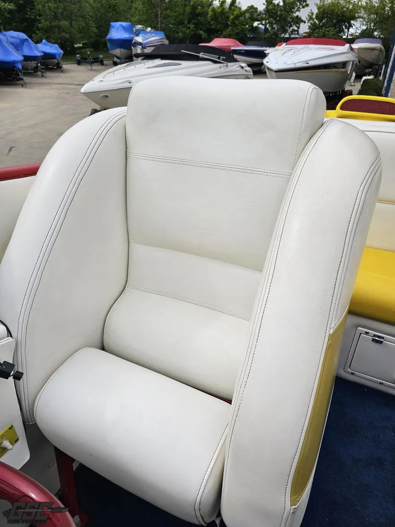 Slide: The Image of Cigarette 42 Tiger 2001 - 90