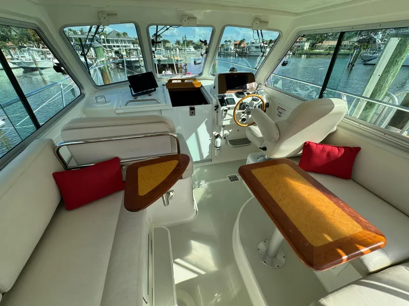 Slide: The Image of Main Salon - 12