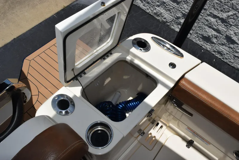 Slide: The Image of Scout 277 Dorado 2023 - 55